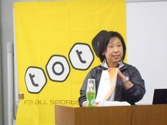 沢井先生の講義の写真